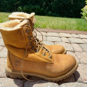 Timberland Fur lined Boots